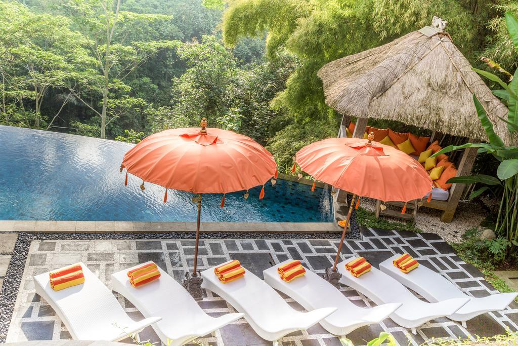 Villa The Manipura Luxury Estate And Up To 18 Person, Fully Serviced *