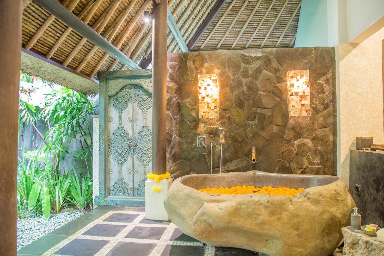 The Manipura Luxury Estate And Up To 18 Person, Fully Serviced Ubud (Bali)