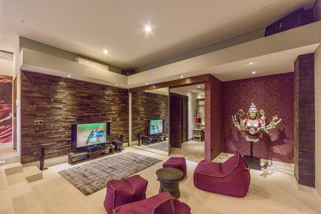 The Manipura Luxury Estate And Up To 18 Person, Fully Serviced Villa
