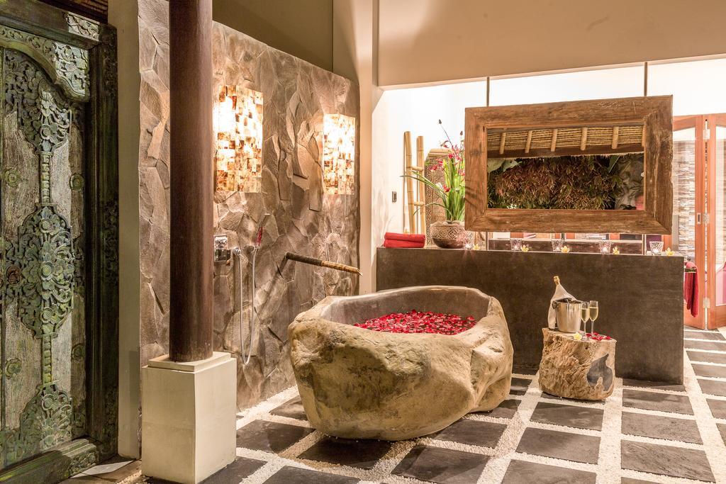The Manipura Luxury Estate And Up To 18 Person, Fully Serviced Villa *