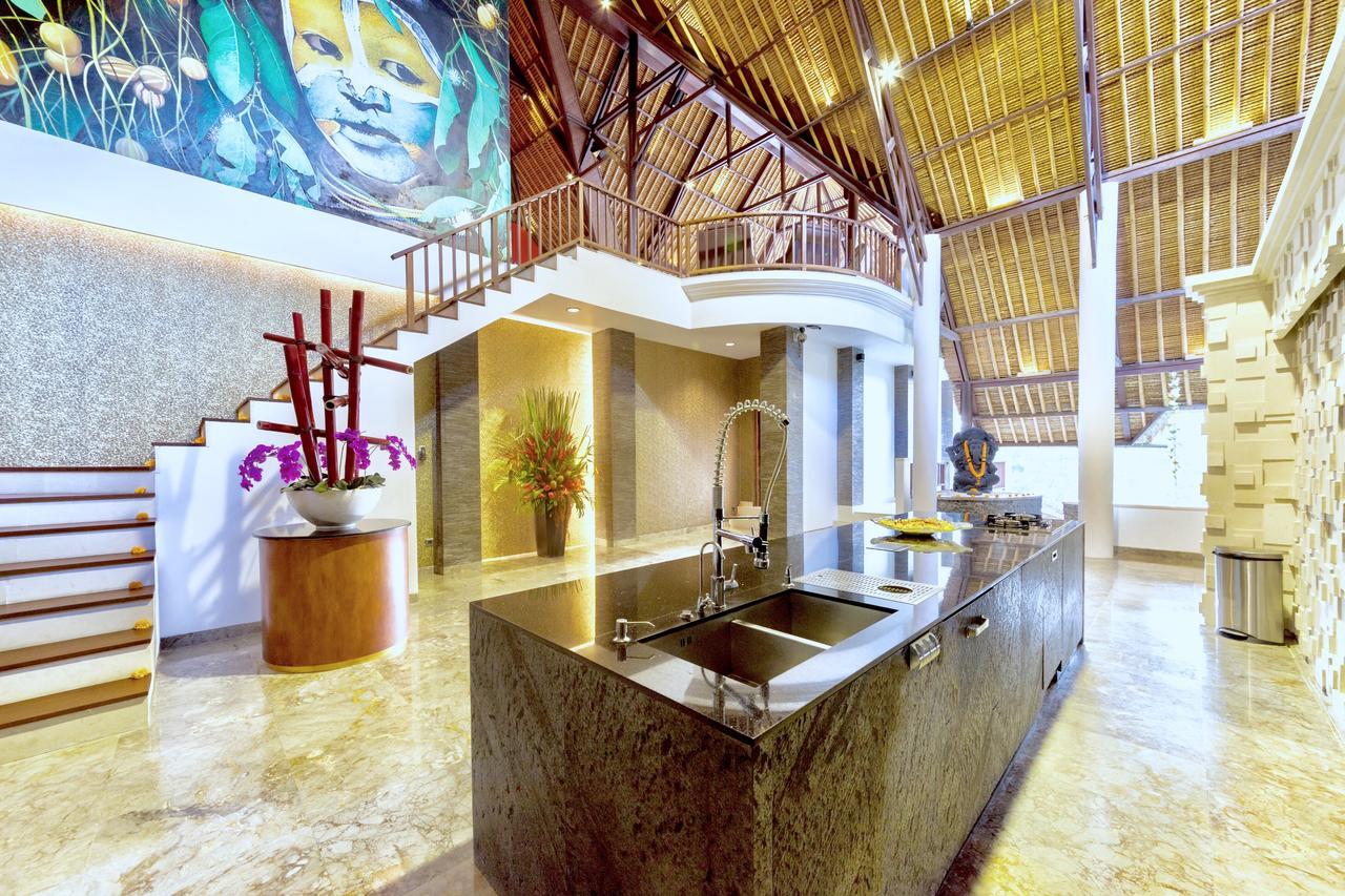 The Manipura Luxury Estate And Up To 18 Person, Fully Serviced Villa