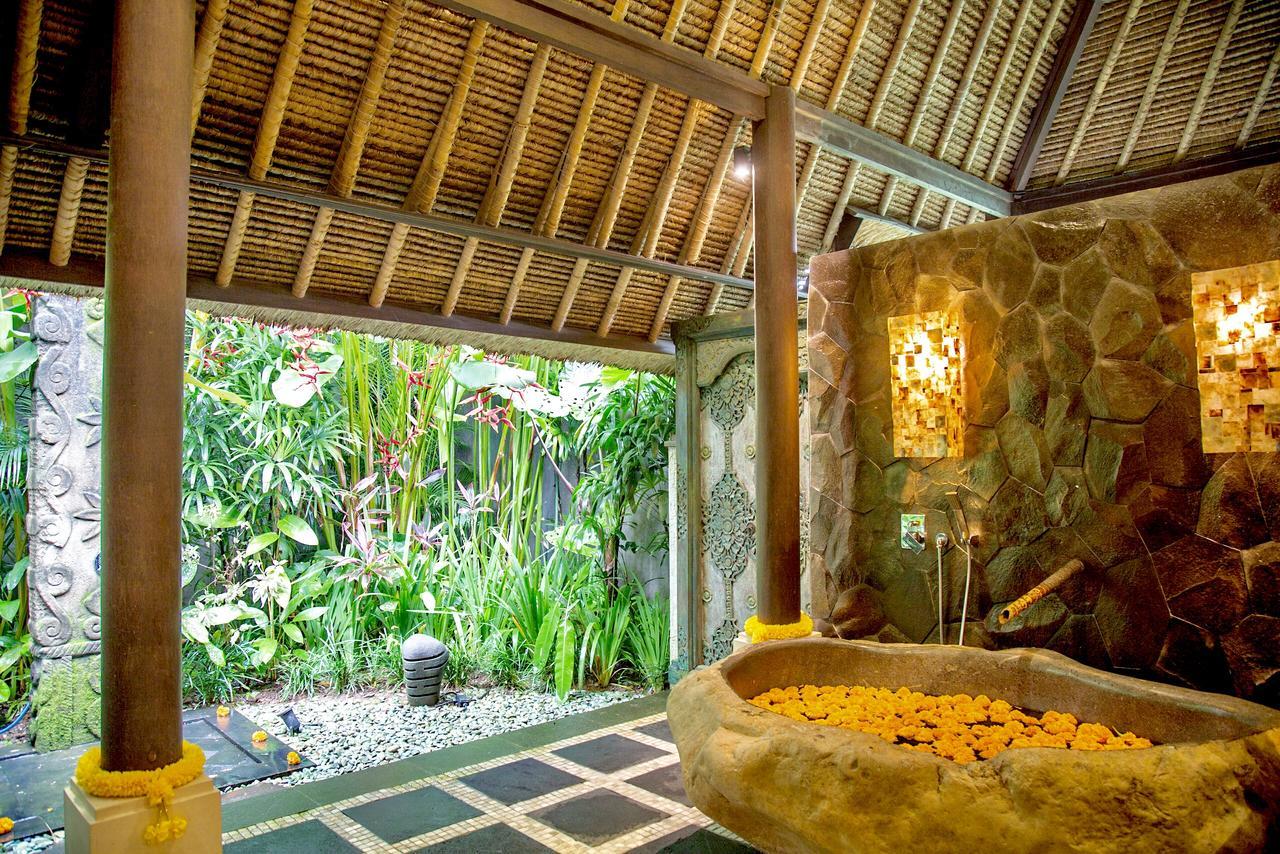 The Manipura Luxury Estate And Up To 18 Person, Fully Serviced Villa *